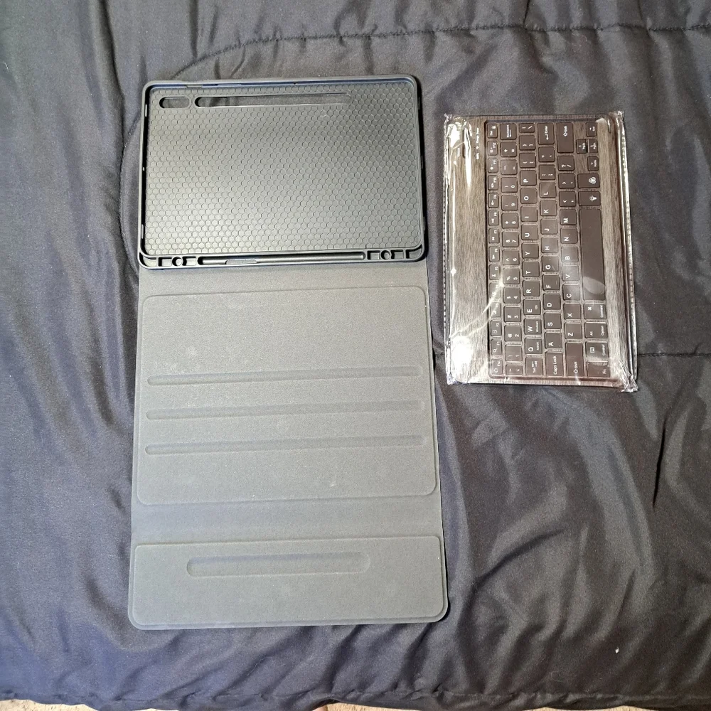 Tablet Case With Magnetic Bluetooth Keyboard For 10 Inch Tablet